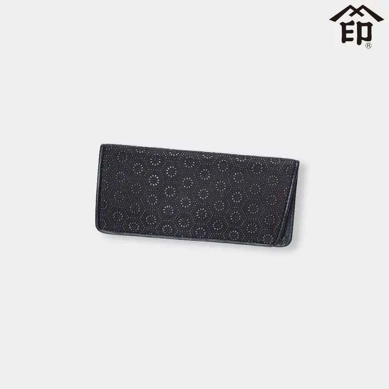 4203 Tortoiseshell Glasses Case – Black-On-Black Lacquered Deerskin Protection 1
