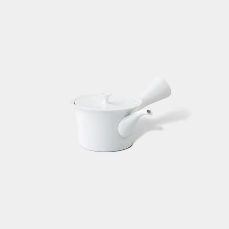 Agasuke Japanese Teapot – Traditional Hasami Porcelain By Saikai Toki 1
