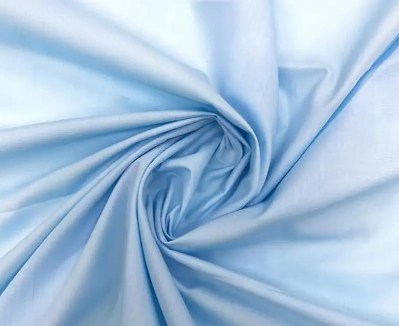 Airy Light Blue Broadcloth Fabric In Polyester-Cotton Mix 1