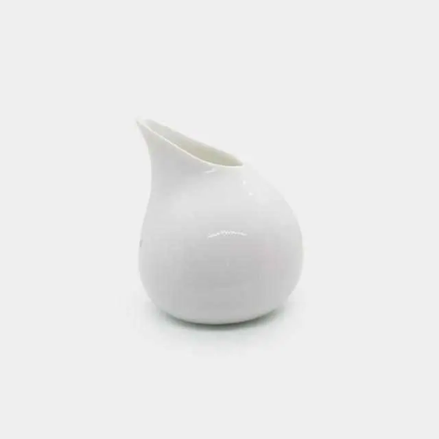 Artisan Mino Ware Sake Pouring Set By Shinichiro Yamada – Bottle & Stand 1