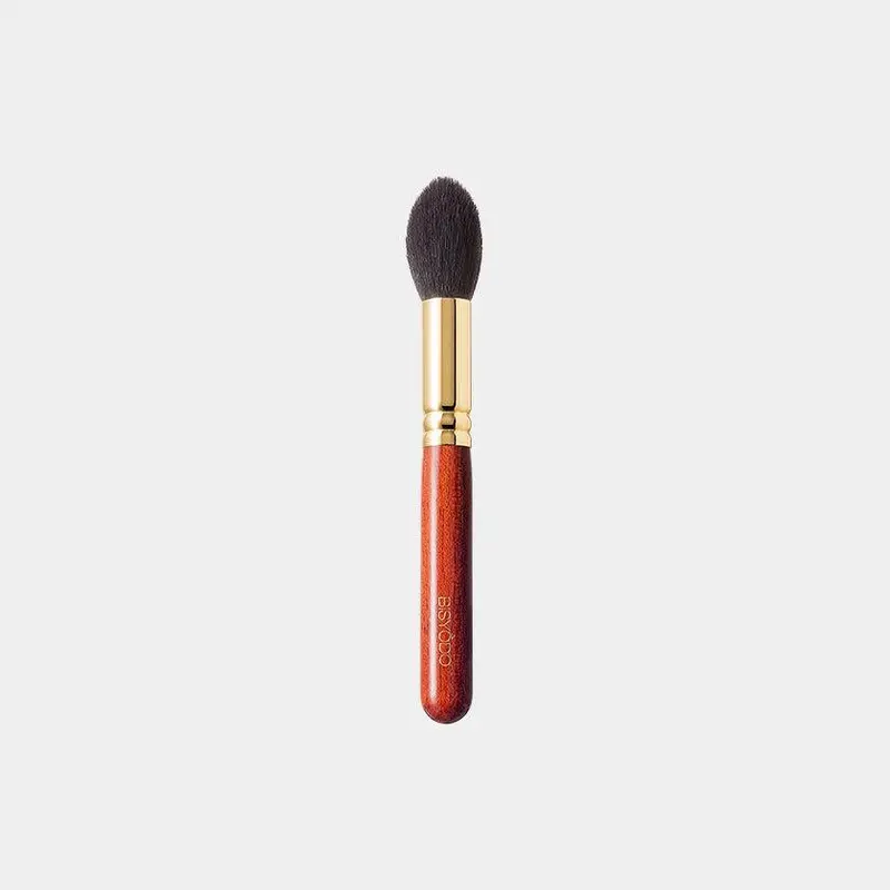 Bisyodo Round Highlight & Cheek Brush – 40Mm | Radiant Finish Makeup Brush By Uyoda Bisyodo 1