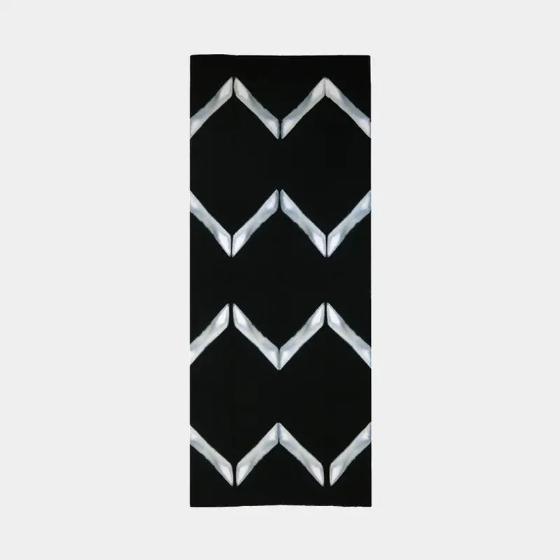Black Compression Washcloth – Intense Squeeze-Dye Process | Kyoto Kanoko Shibori By Yoake 1