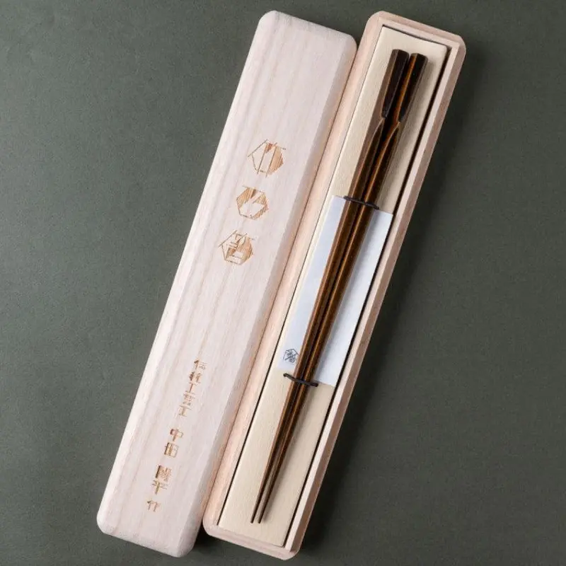 Black Hexagonal Bamboo Chopsticks – Wakasa Lacquered Pair 1