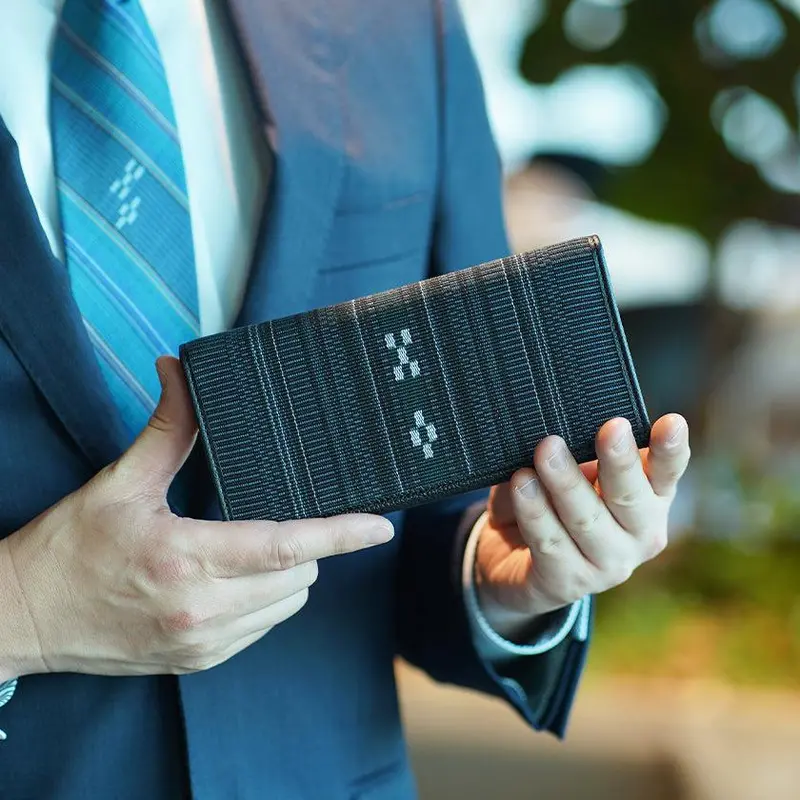Black Long Wallet 'Yassami' | Handwoven Yaeyama Minsah Fabric | Azamiya 1