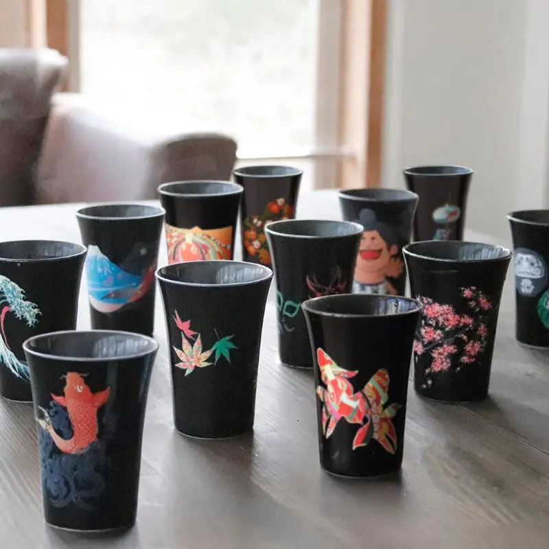 Black Medium-Sized Mino Ware Cup – Marumo Takagi Ceramic 1