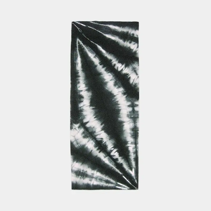 Black Tatami Shibori Towel – Authentic Kyoto Kanoko Shibori Craft 1