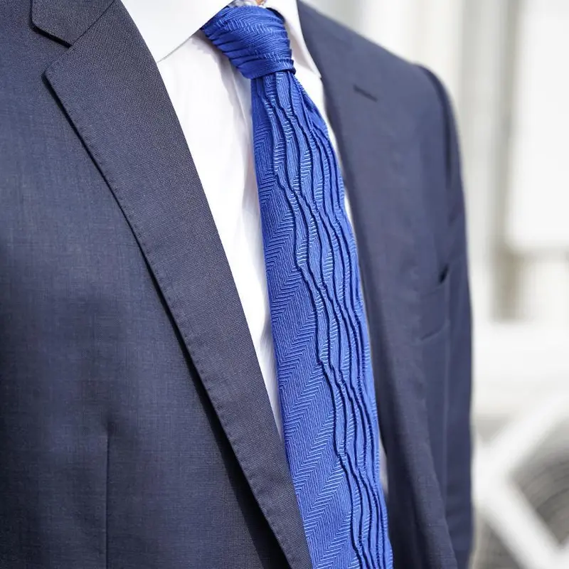 Blue Herringbone Pleated Tie | Nekado Brand | Refined Nishijin-Ori Texture 1