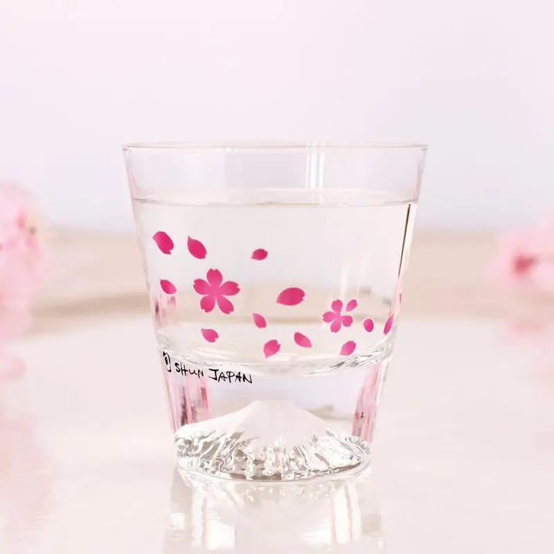 Cherry Blossom & Mt. Fuji Rock Glass Ornament – Color-Changing Design | Marumo Takagi 1