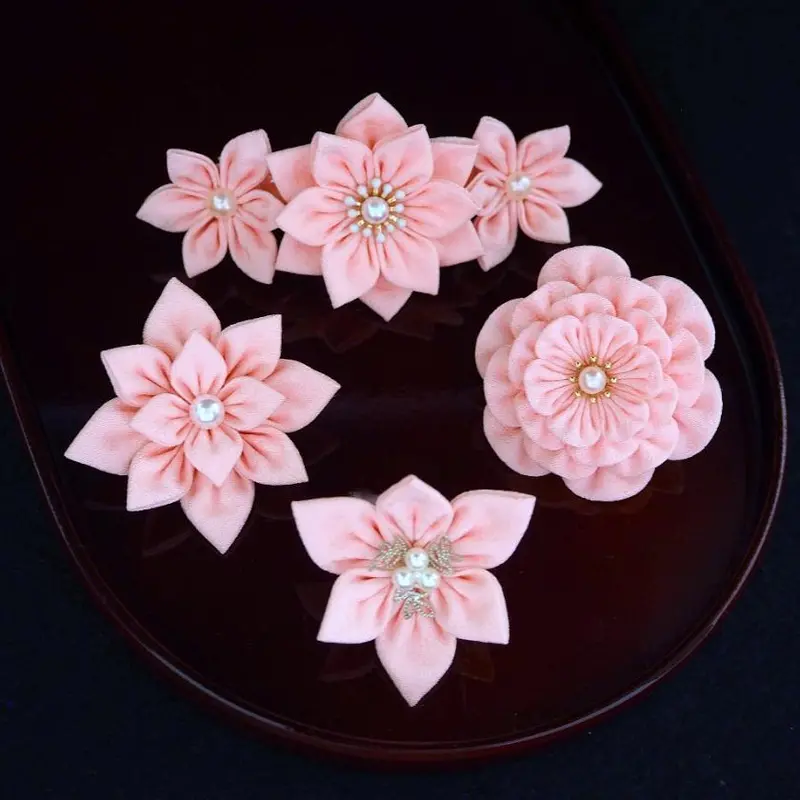 Cherry Blossom Tsumami Kanzashi Collection: Barrette, Triangle & Square Brooches, Round Brooch 1