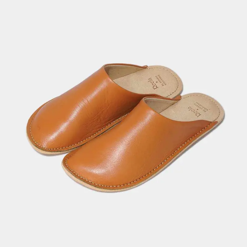 Classic Camel Leather Slippers – Full-Grain Genuine Leather 1