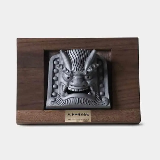 Custom Engraving Service | Onigawara Iemori | Sanshu Roof Tile Craftsmanship | Personalized Logo Or Text 1