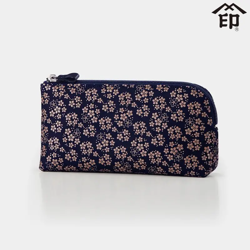 Forget-Me-Not Pouch No. 15 – Navy Blue Base With White Lacquer Detailing By Inden-Ya 1