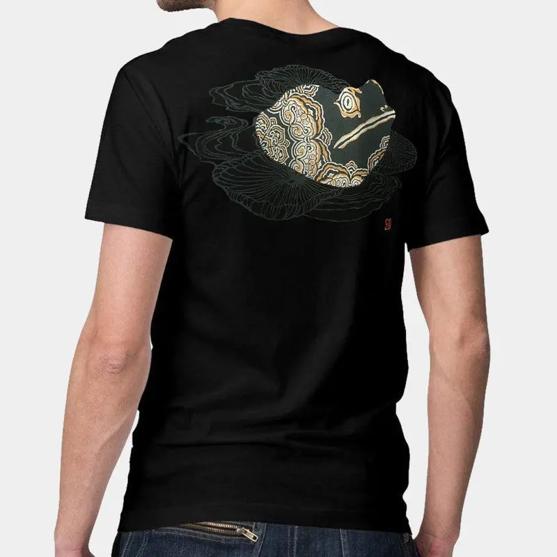 Frog-Themed T-Shirt – Playful Silkscreen Design Evoking Good Fortune 1