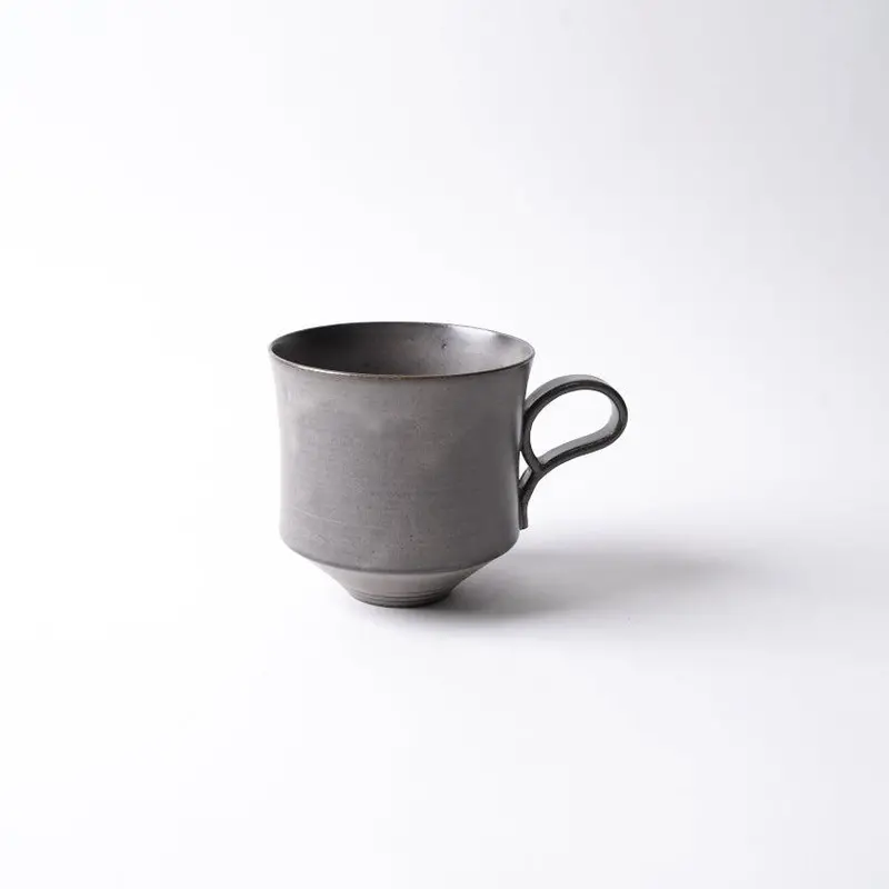 Fuuu Matte Square Mug In Subtle Gray – Kyoto Kiyomizu-Yaki Ceramic Cup 1