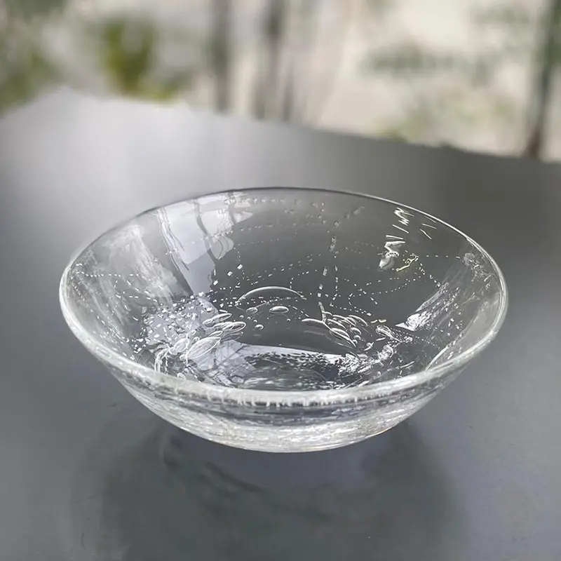 Gold & Silver Ceramic-Style Glass Bowl – Modern Utsuwa Design 1