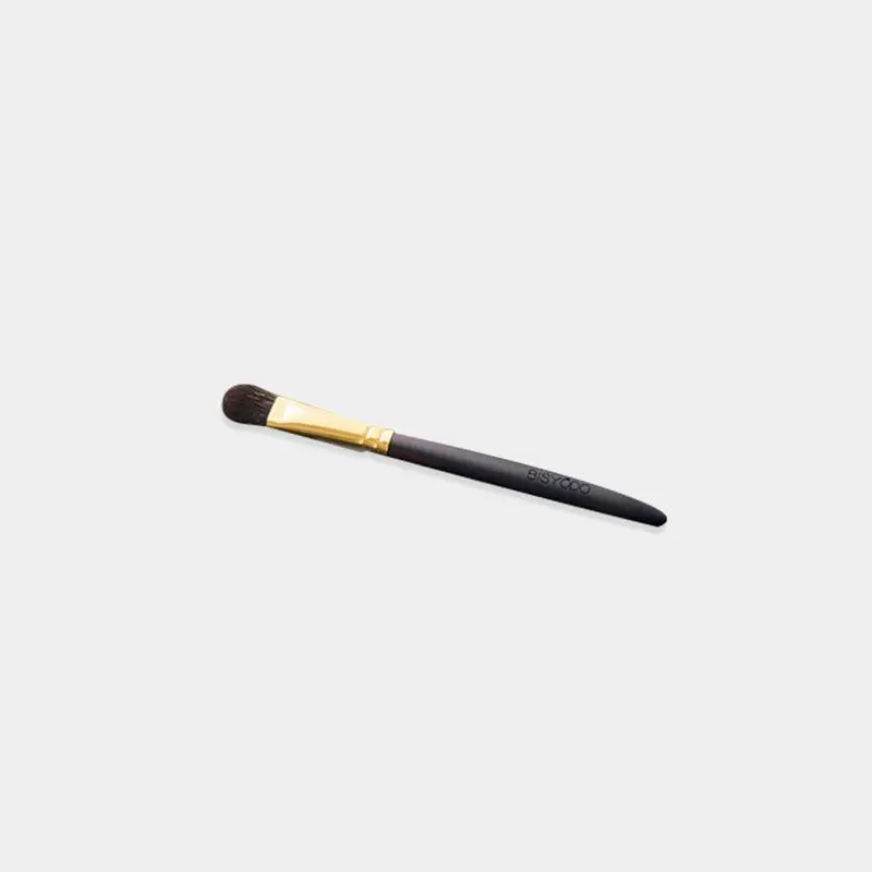 Grand Finishing Flat Eyeshadow Brush – Intense Pigment Laydown & Edge Control 1