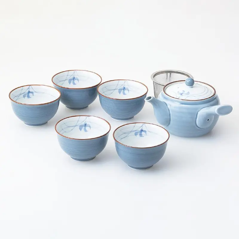 Gray Orchid Japanese Tea Pot And Matching Cups Set Of 6 – Premium Hasami Yaki By Saikai Toki 1
