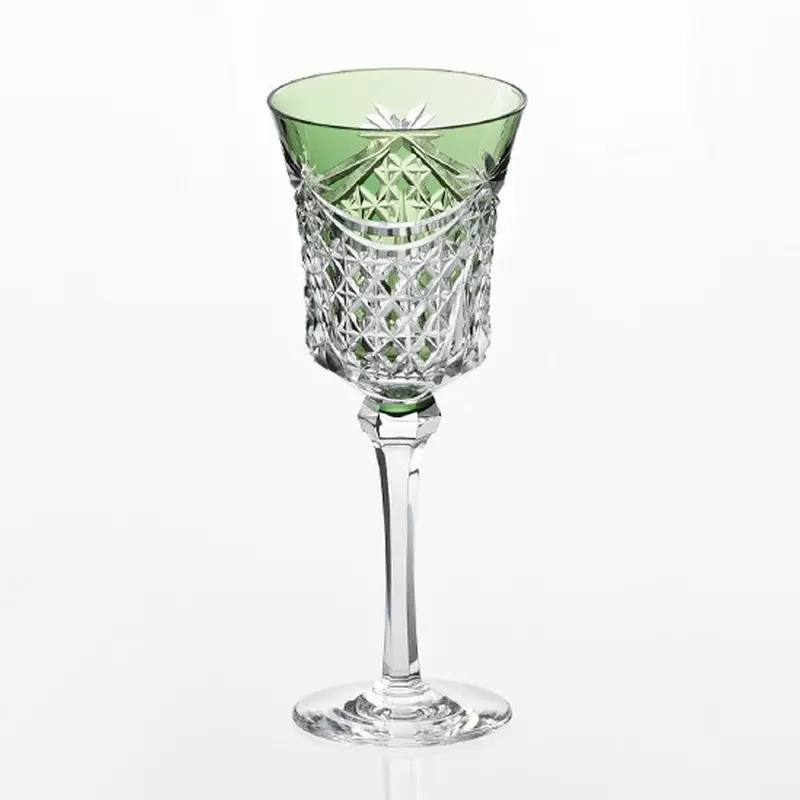 Green Drape & Tetragonal Basket Weave Wine Glass – Edo Kiriko Technique 1