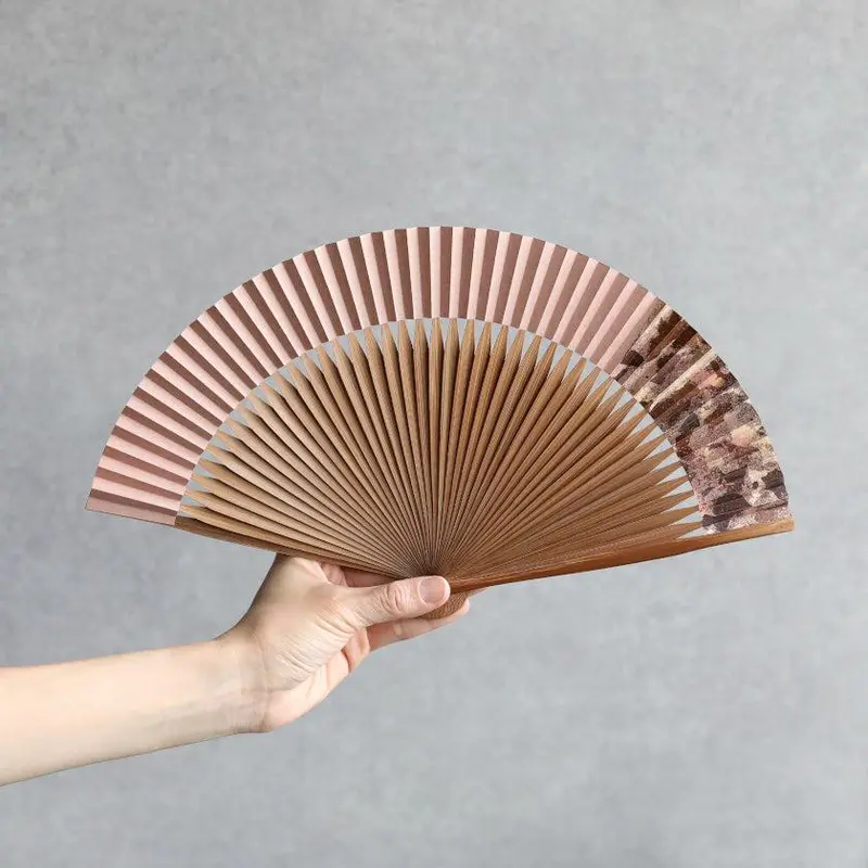 Hakusai Grayish Pink Short-Fabric Hand Fan (6.5 Sun) – Kyoto Folding Fan By Yasuto Yonehara 1