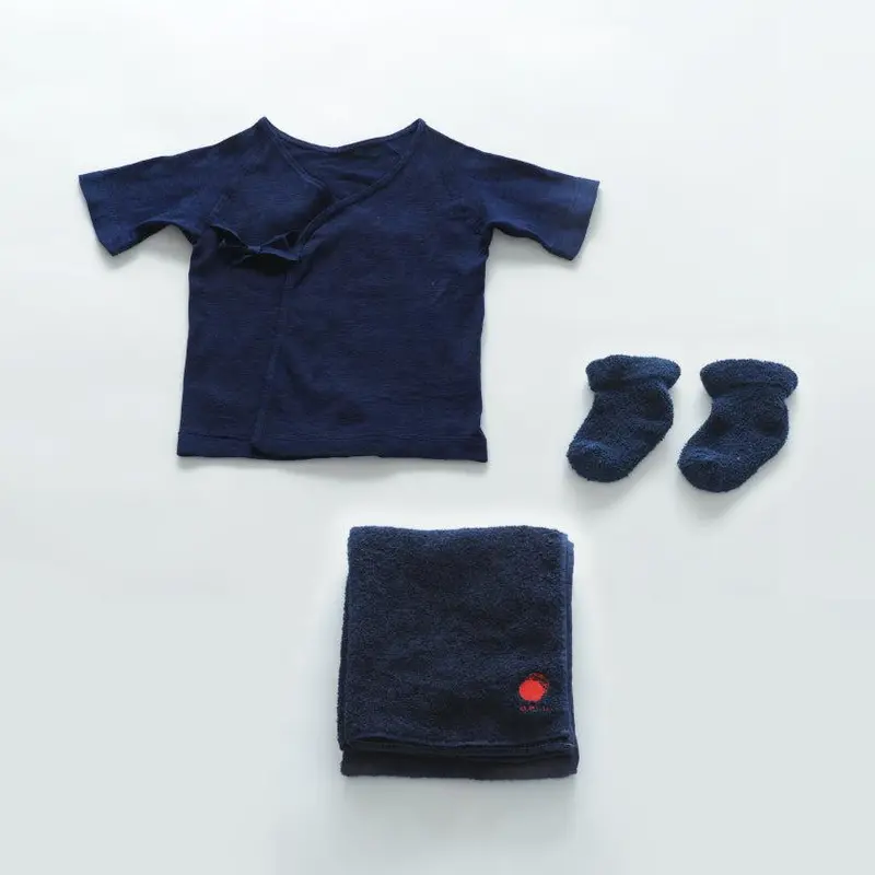 Handcrafted Indigo-Dyed Baby Gift Box | Hon-Aizome Birth Commemorative Set From Tokushima | Aeru 1
