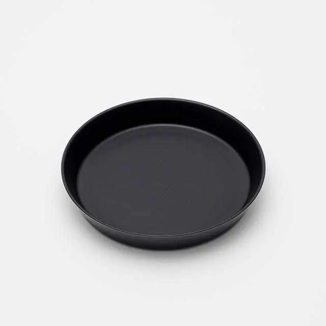 Ingegerd Raman 160Mm Matte Black Platter – Arita Ware Serving Dish 1