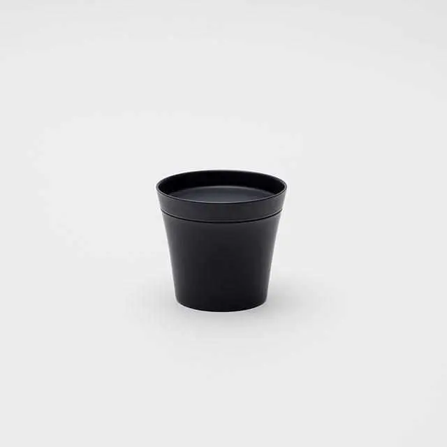 Ingegerd Raman Medium Matte Black Tea Cup – Handcrafted Arita Ware 1
