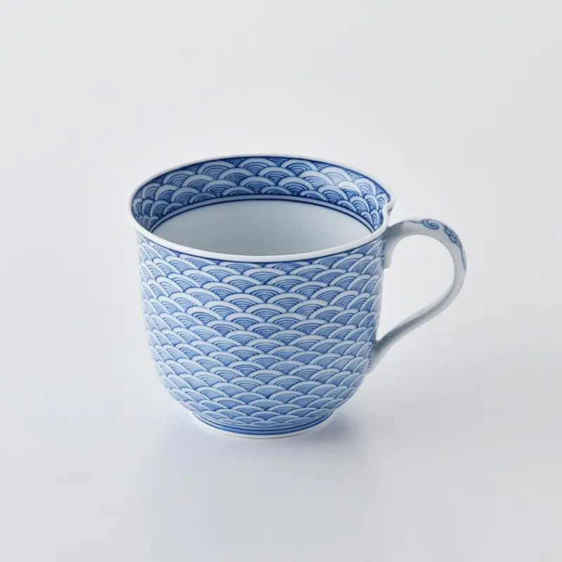 Ippo-Oshi Mug Featuring Hirado-Seigaiha Texture | Mikawachi Ware | Hiradoshouzan 1