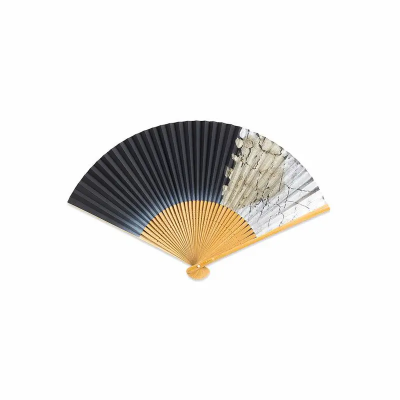 Kanazawa Gold Leaf Folding Fan Featuring Keshizumi Artistry By Hakuichi 1