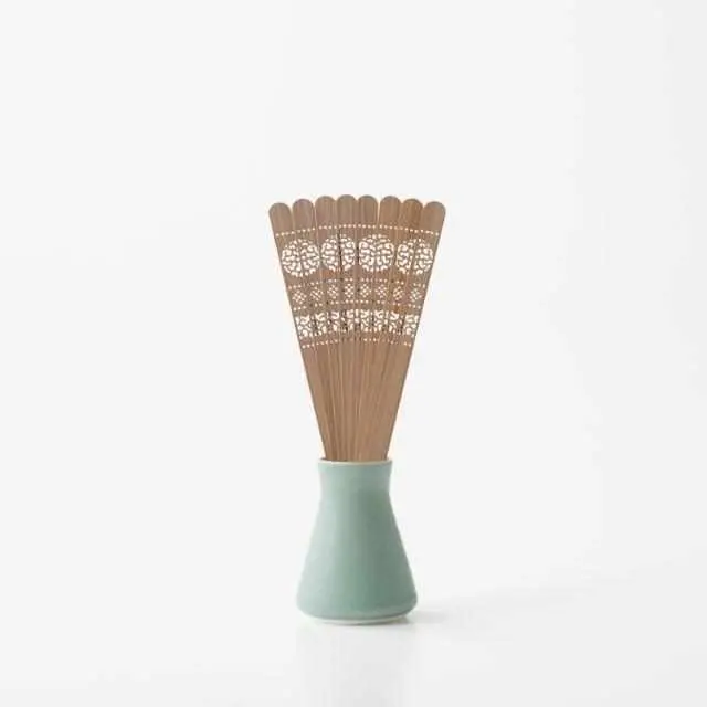 Kaza Petit Midori Mini Diffuser – Compact Kyoto Fan–Inspired Scent Diffuser 1