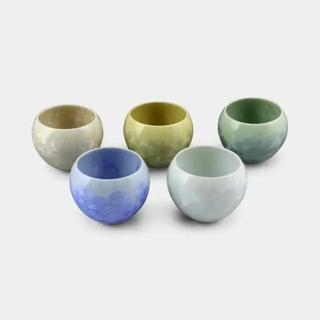 Kiyomizu-Yaki Five-Piece Tea Bowl Set – Touan Flower Crystal Pattern 1