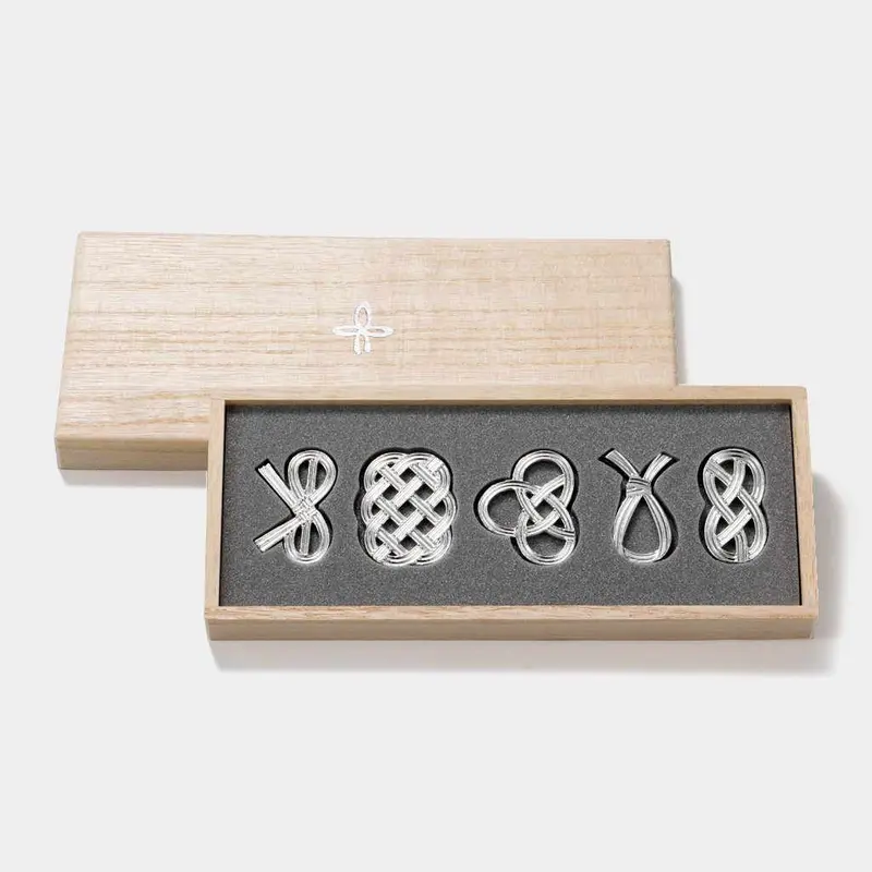 Knot-Style Chopstick Rest — Artisan-Cast Metal Holder 1