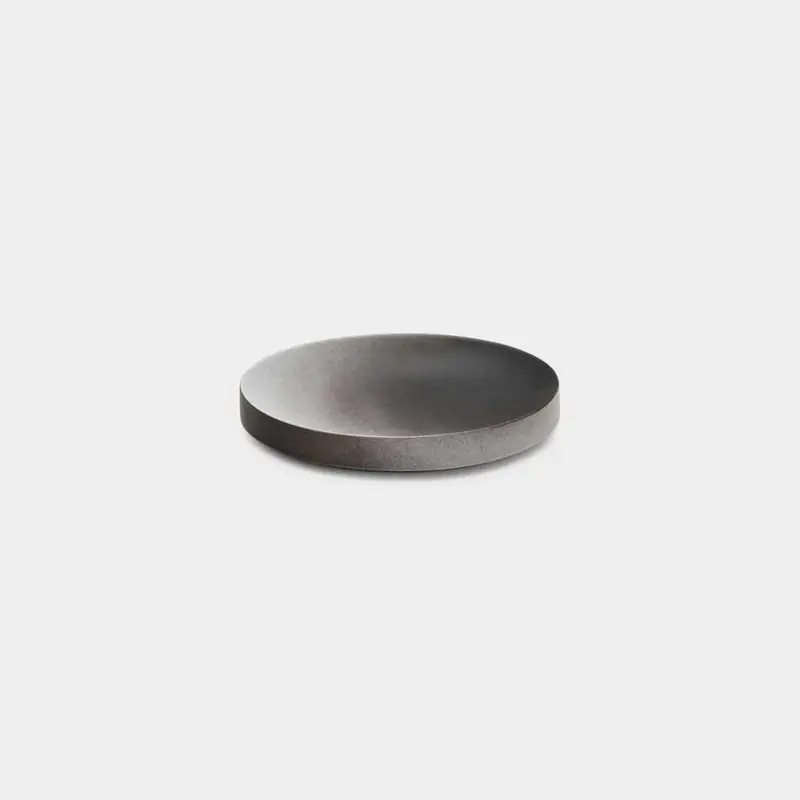 Kueng Caputo Arita-Yaki Ornamental Plate – 220Mm Black-And-White Design 1