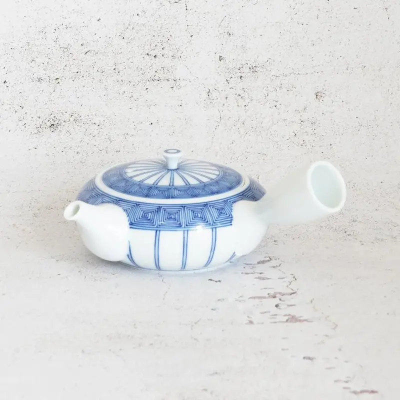 Kyusu Teapot Handcrafted In Hirado-Jusso Style | Mikawachi Ware | Hiradoshouzan 1