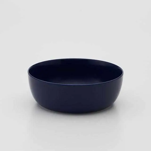 Leon Ransmeier Large Dark Blue Bowl (230Mm) – Distinctive Imari-Arita Tableware 1