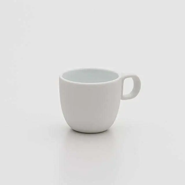 Leon Ransmeier White Espresso Cup – Compact Imari-Arita Ceramic Cup 1
