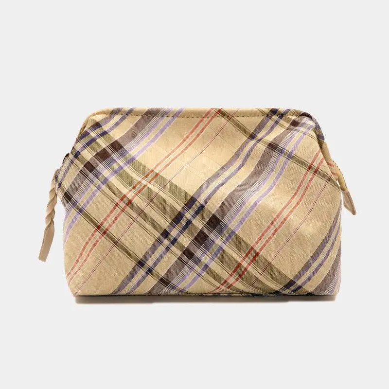 Light Yellow Water-Resistant Nishijin Silk Accessory Pouch – Multi-Check Zipper-Clasp Design 1