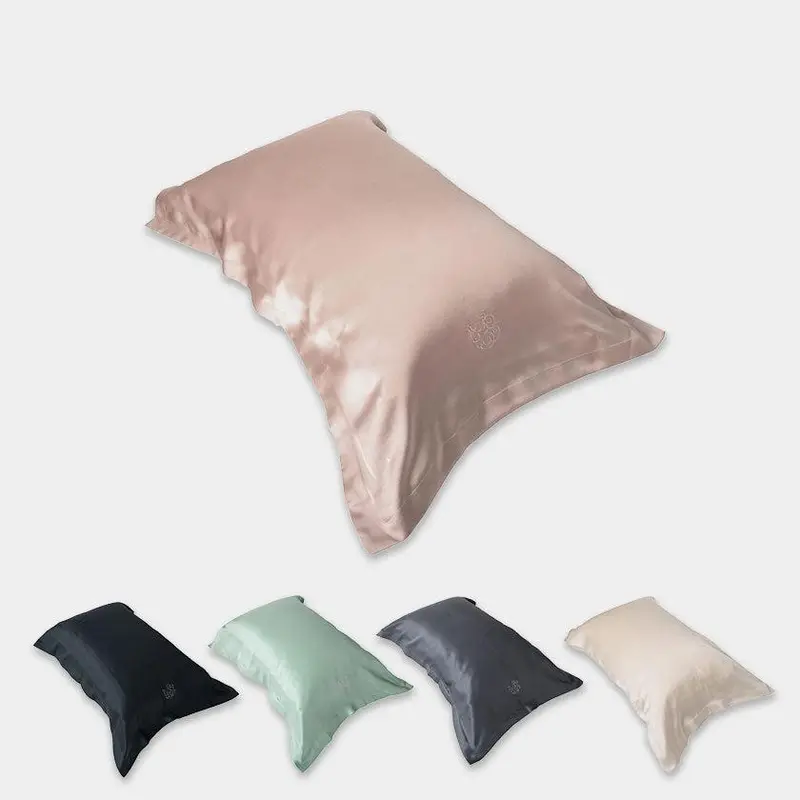 Luxury Silk Pillowcase – Handcrafted Sleep Accessory By Foo Tokyo 1