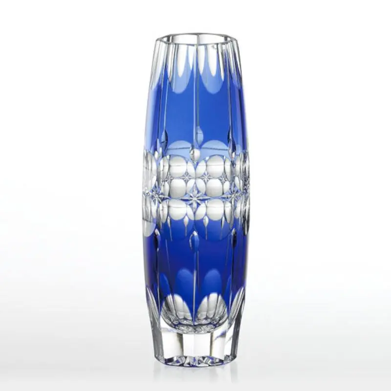 Master-Crafted Bud Vase By Hideaki Shinozaki – Edo Kiriko Limited Edition | Kagami Crystal 1