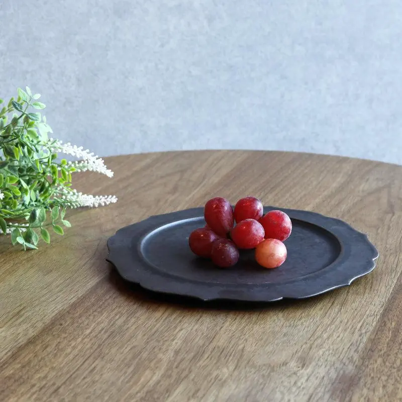 Matte-Finish Rimmed Dinner Plate In Rinka-M Black – Kyoto Kiyomizu Ware By Fuuu 1