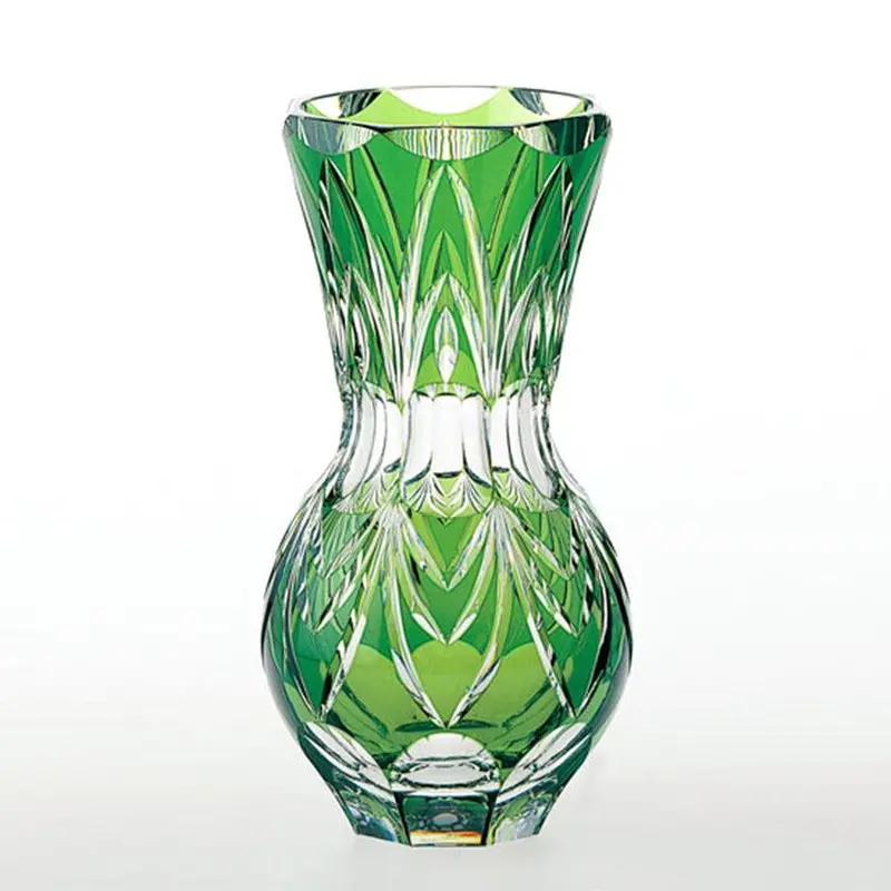 Minimalist Green Crystal Vase – Premium Kagami Glass Design 1
