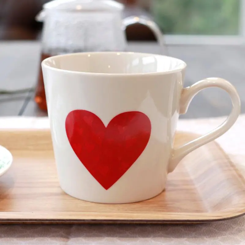 Minimalist Heart Ceramic Mug – Mino-Yaki Stoneware By Marumo Takagi | Rotating Colors & Patterns 1