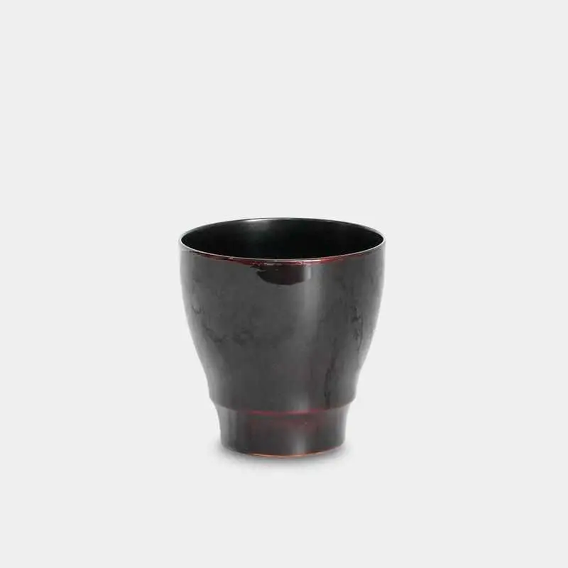 Modern Lacquer Cup – Black Uchi Finish | Yakumo 1