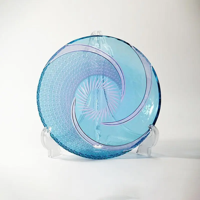 Nagare Kiku Decorative Plate – Flowing Chrysanthemum Motif 1