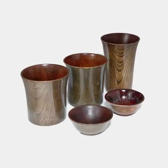 Niigata Lacquerware Sake & Beverage Set – Five-Piece Collection (Tumbler, M-Cup, Choco) 1