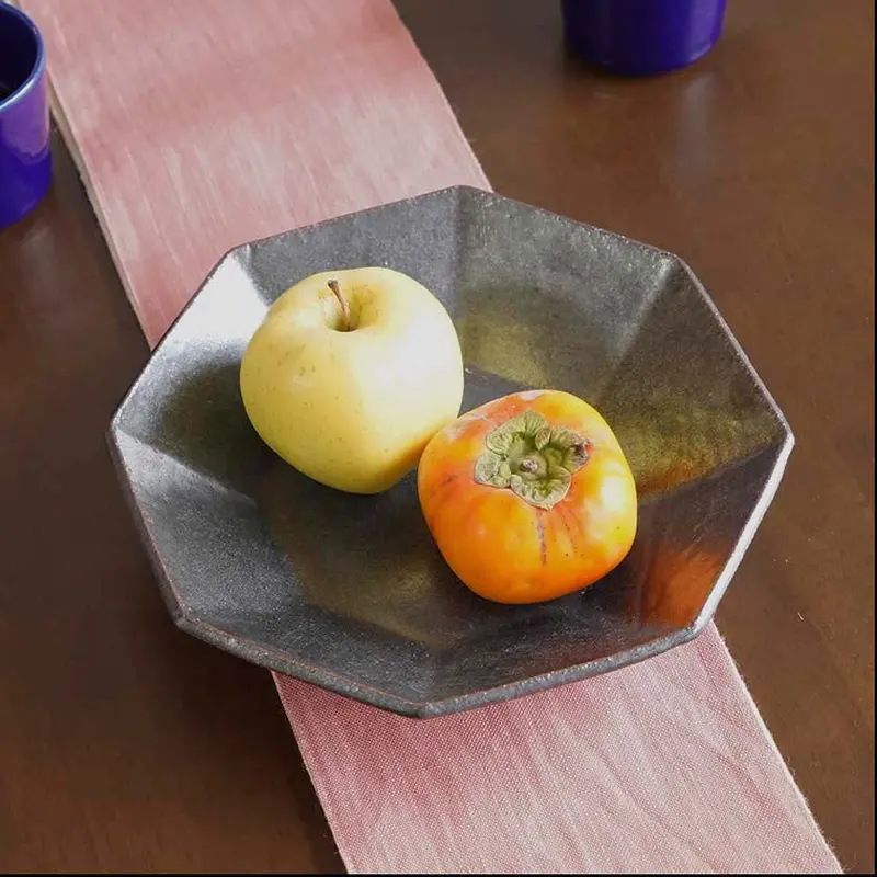 Octagonal Black-Glazed Bowl | Yoshimi Gama | Otani Ware 1