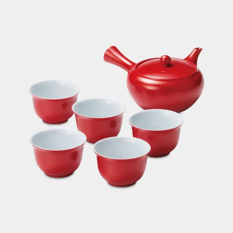 Red Lacquer Teapot And Cup Set With Gold Accents – Mino Ware By Marumo Takagi 1