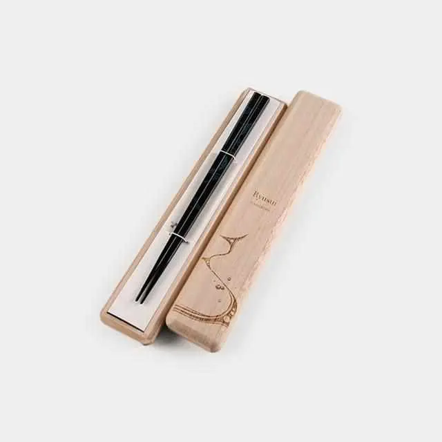 Running Water Design Rinpa X Wajima Lacquer Chopsticks | Hashikura Matsukan 1