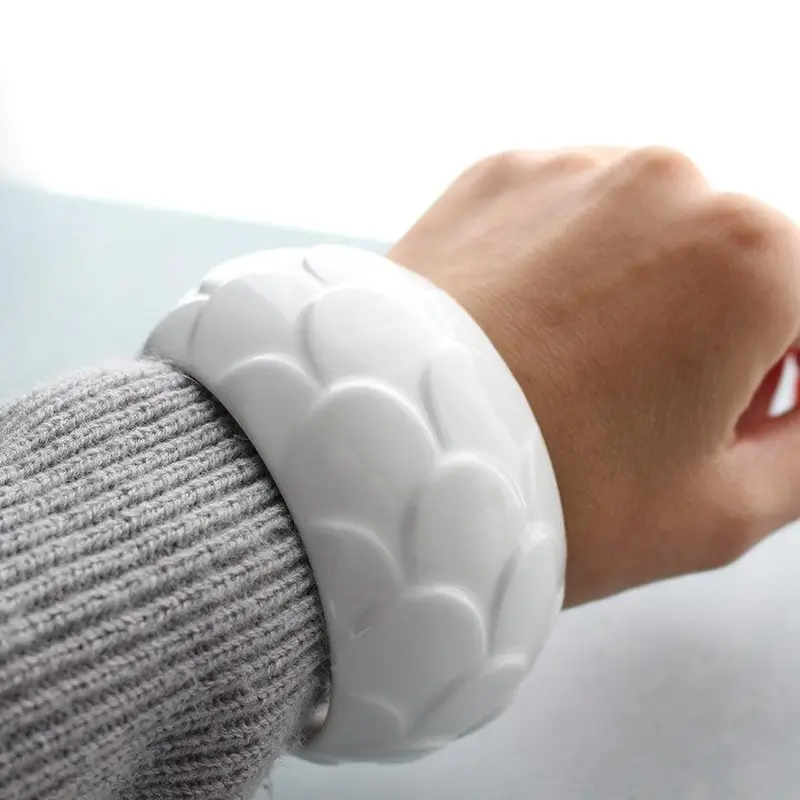 Saskia Diez Drake Cuff Bracelet No. 1 In Matte White | Contemporary Jewelry 1