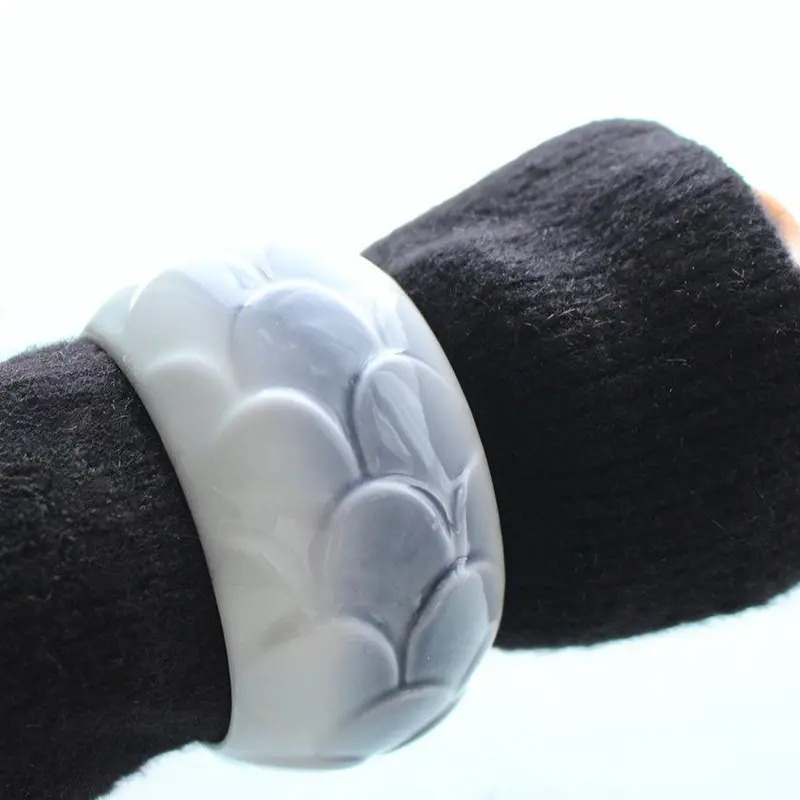 Saskia Diez Drake Cuff No. 1 Featuring Exclusive Sketch Detail | Limited Edition 1