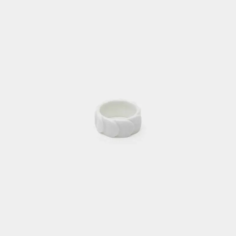 Saskia Diez Drake Ring No. 1 In Glossy White – Minimalist Arita-Yaki Inspired Band 1